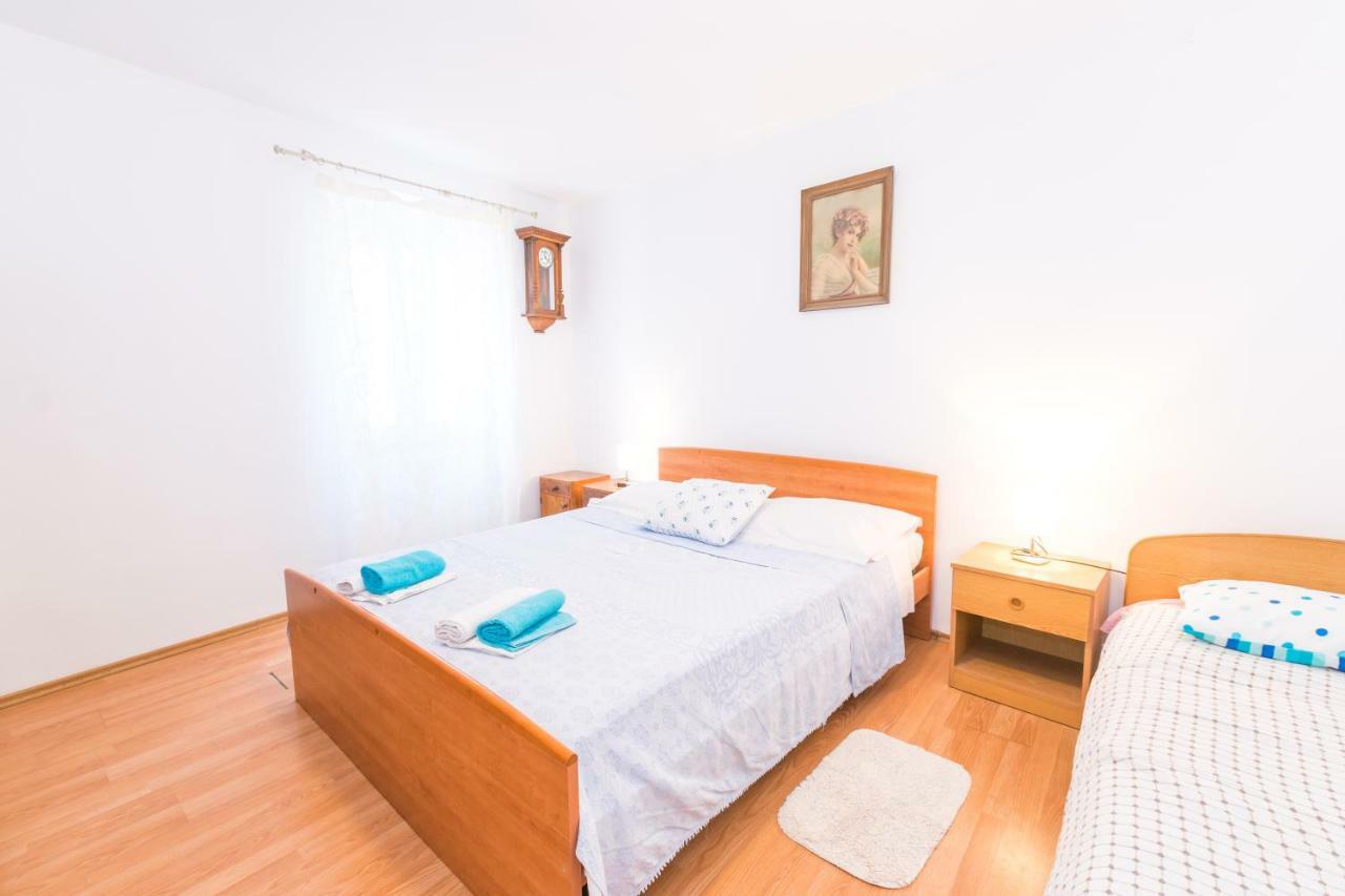 Beautiful Rustical Apt Ana In The Heart Of Rovinj Eksteriør billede