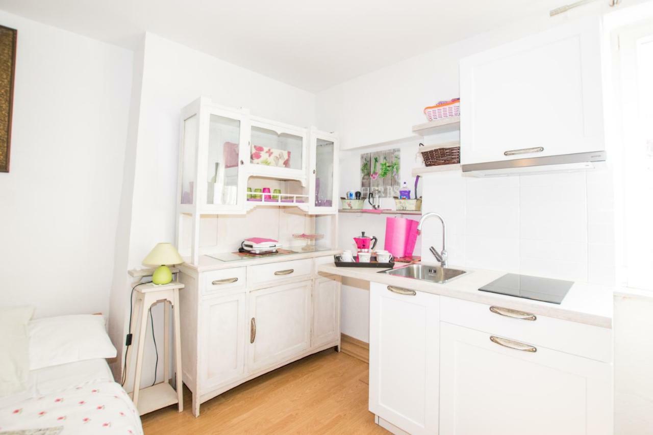 Beautiful Rustical Apt Ana In The Heart Of Rovinj Eksteriør billede