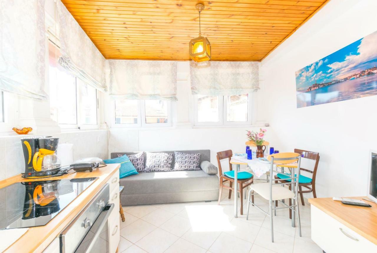 Beautiful Rustical Apt Ana In The Heart Of Rovinj Eksteriør billede